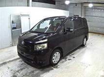 2010 Toyota Voxy
