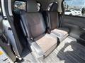 2013 Toyota Estima