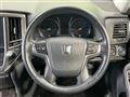 2014 Toyota Crown Hybrid