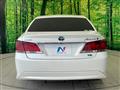 2014 Toyota Crown Hybrid