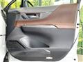 2025 Toyota Harrier Hybrid