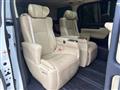 2018 Toyota Alphard Hybrid