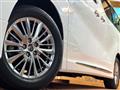 2022 Toyota Alphard Hybrid