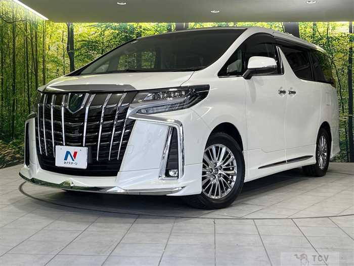 2022 Toyota Alphard Hybrid