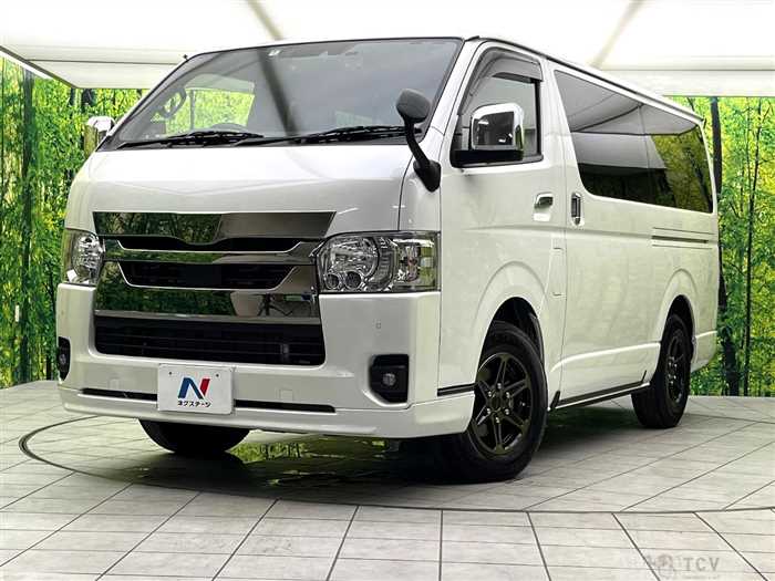 2022 Toyota Hiace Van