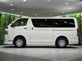 2022 Toyota Hiace Van