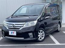 2013 Nissan Serena