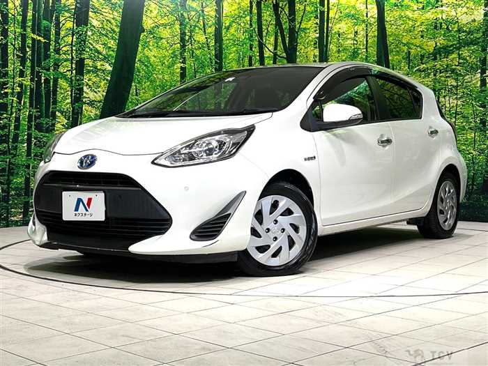 2018 Toyota AQUA