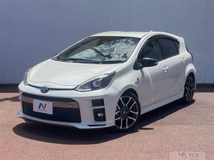 2018 Toyota AQUA