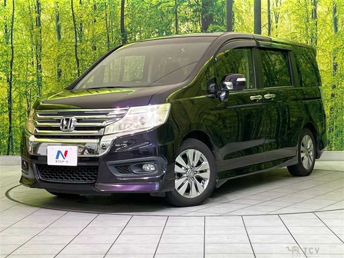 2013 Honda Step WGN