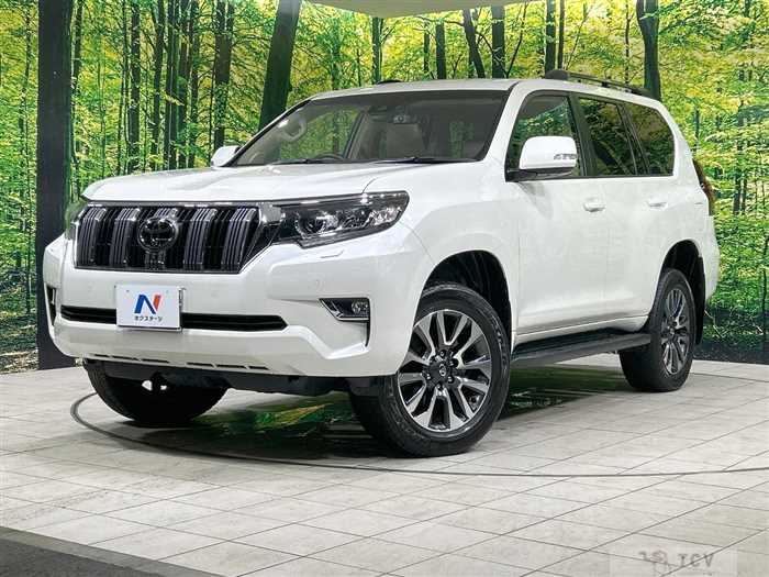 2022 Toyota Land Cruiser Prado