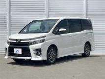 2014 Toyota Voxy