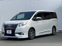 2015 Toyota Noah