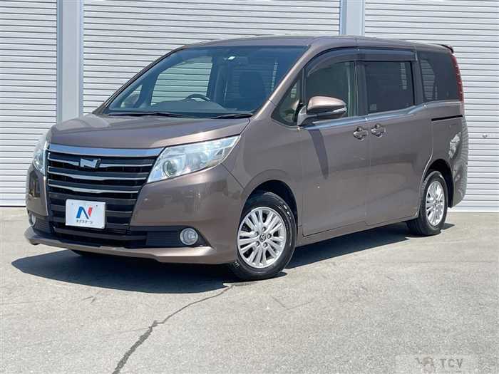 2015 Toyota Noah