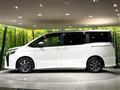 2017 Toyota Voxy