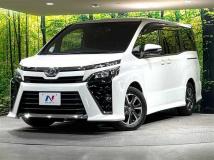 2017 Toyota Voxy