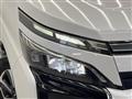 2017 Toyota Voxy