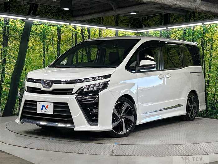 2017 Toyota Voxy
