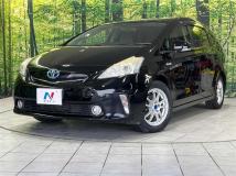 2012 Toyota PRIUS α
