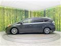 2013 Toyota PRIUS α