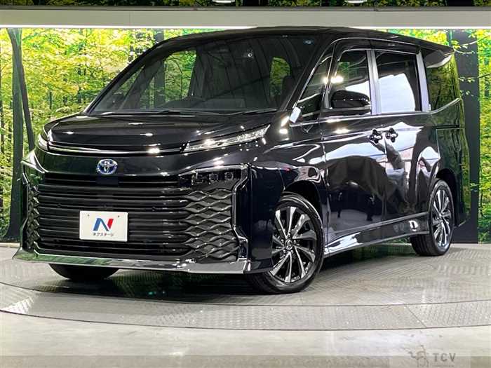 2024 Toyota Voxy