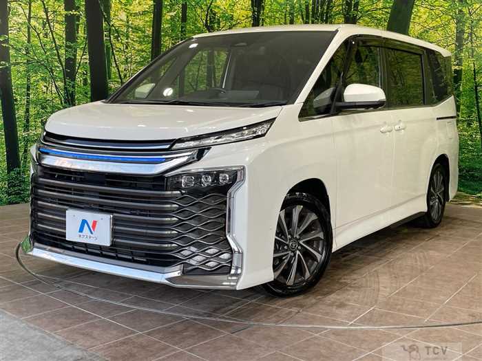 2025 Toyota Voxy