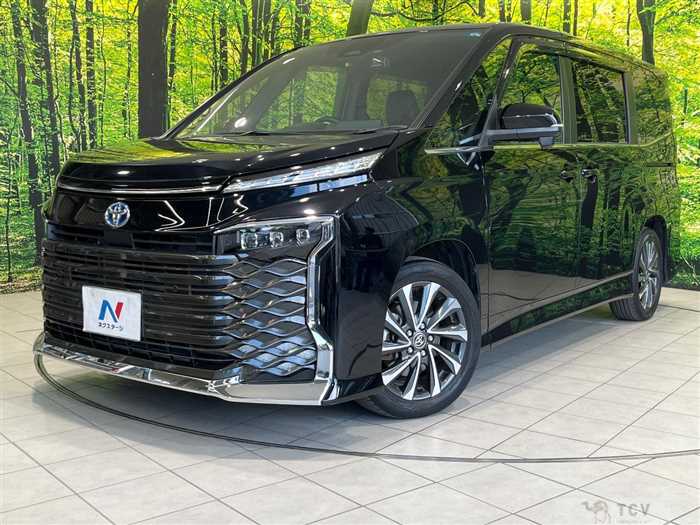 2024 Toyota Voxy