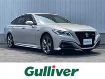 2019 Toyota Crown Hybrid