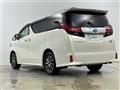 2016 Toyota Alphard Hybrid
