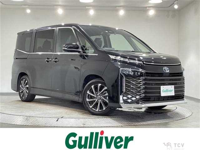 2023 Toyota Voxy