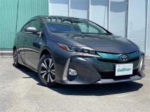 2017 Toyota Prius PHV