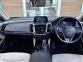 2019 Toyota Crown Hybrid