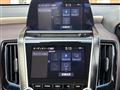 2019 Toyota Crown Hybrid