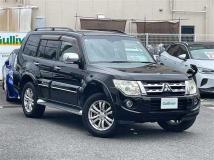 2014 Mitsubishi Pajero