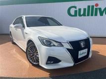 2017 Toyota Crown Hybrid