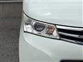 2011 Nissan ROOX