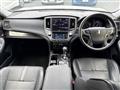 2015 Toyota Crown Hybrid
