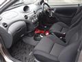 2001 Toyota Vitz