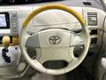2007 Toyota Estima