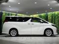 2016 Toyota Alphard