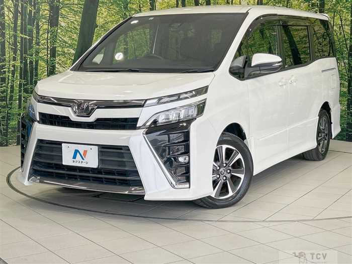 2017 Toyota Voxy