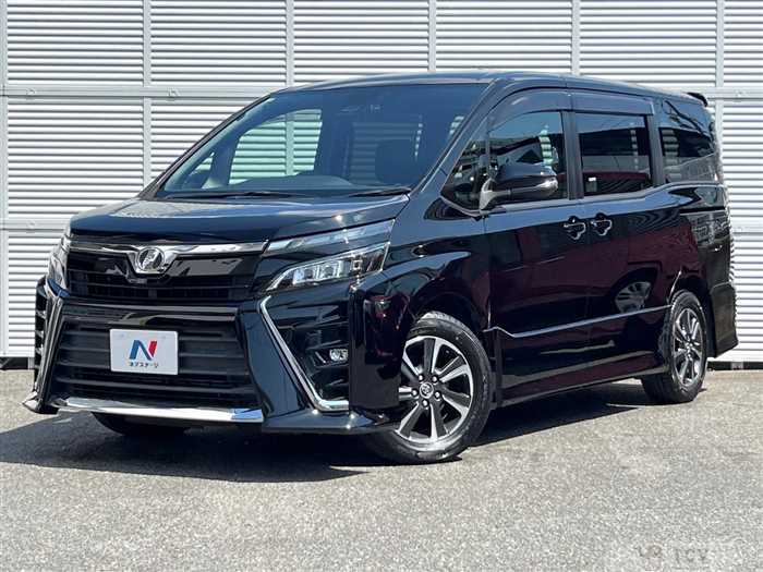 2017 Toyota Voxy