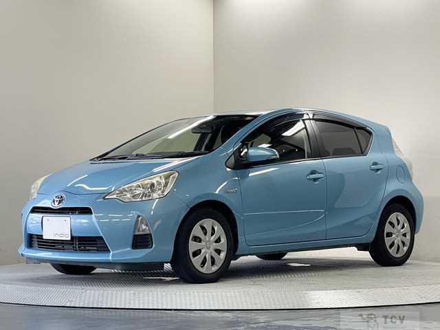 2012 Toyota AQUA