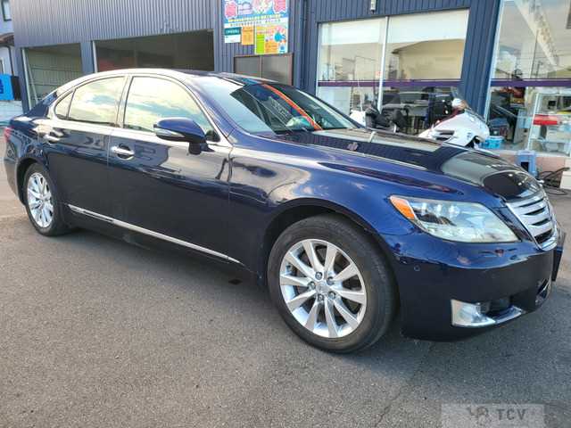 2011 Lexus LS