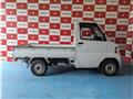 2013 Nissan Clipper Truck