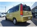 2000 Honda Step WGN