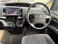 2013 Toyota Estima