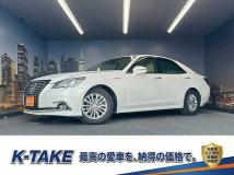2016 Toyota Crown