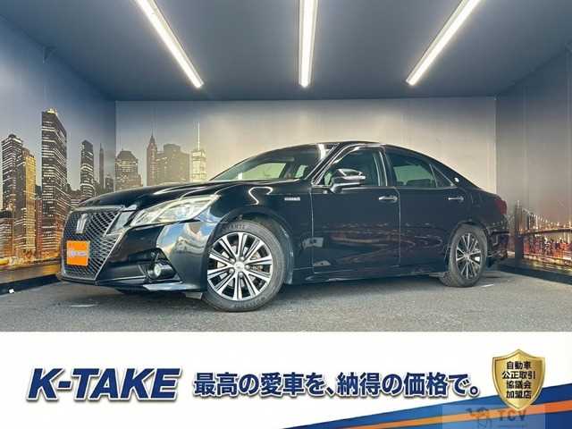 2013 Toyota Crown Athlete Series