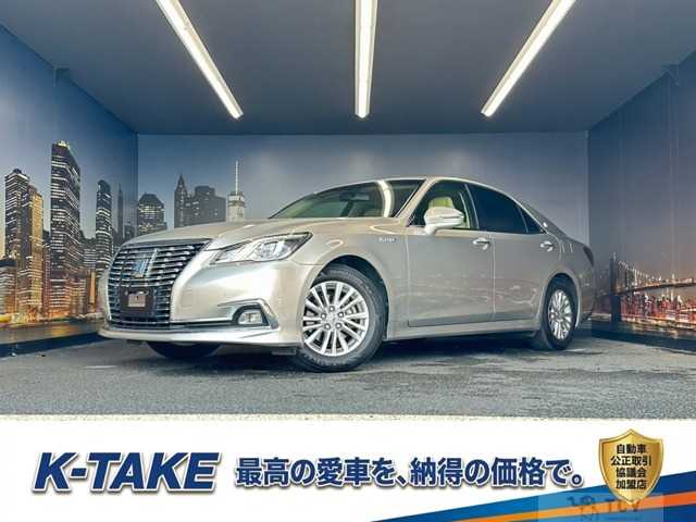2016 Toyota Crown